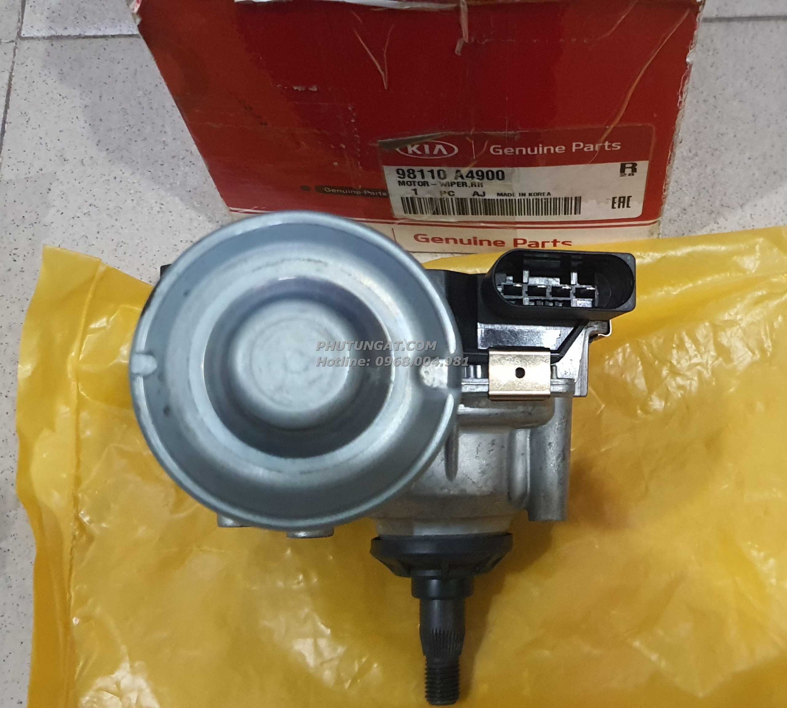 z4928611111991_9d6f87addf10c274bf35b2cf2a0c49b6_1701485287303.jpg